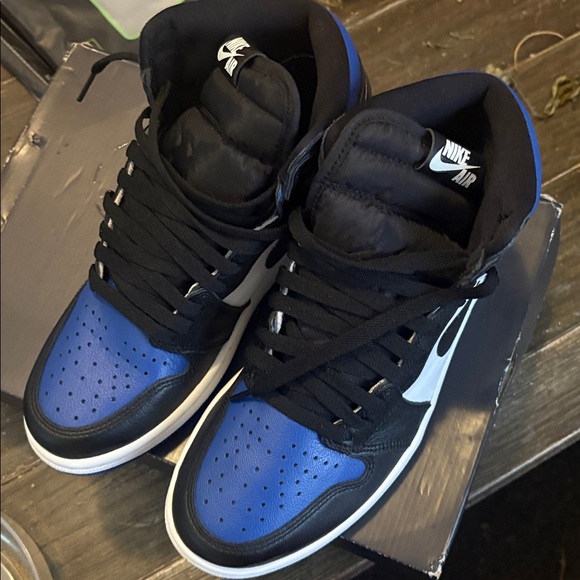 Nike Air Highfirce high -Top Black and Blue Sneakers - Picture 5 of 10